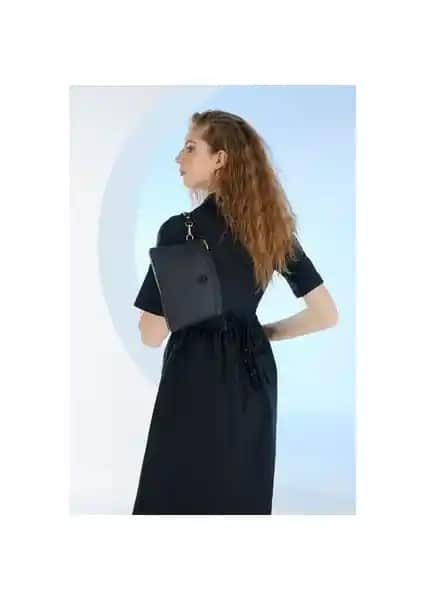 Pierre Cardin Kadın Siyah Çanta Modern Tasarım ve Fonksiyonellik Bir Arada
