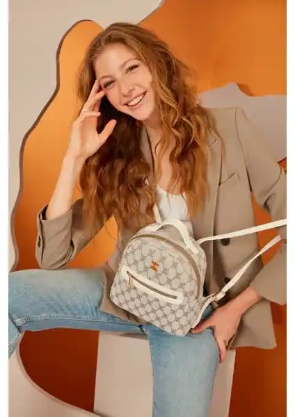 Pierre Cardin Vizon Kadın Sırt Çantası Modern Tasarım ve Dayanıklılık Sunar