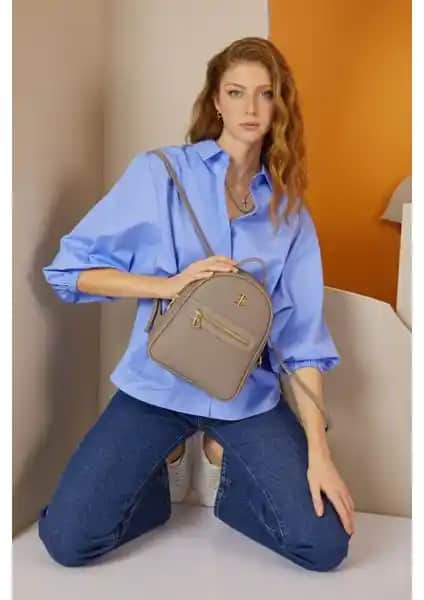 Pierre Cardin Vizon Kadın Sırt Çantası: Şıklık ve Fonksiyonelliğin Birleşimi