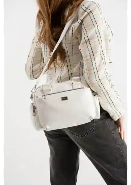 Sanmorris SN 1422 Kadın Omuz Çantası: Şık ve Fonksiyonel Günlük Kullanım İçin