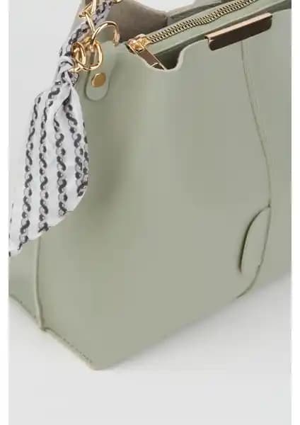 Vivaq Crocos Kadın Yüksek Deri Görünümlü Fermuarlı ve Çıtçıtlı Şık Çanta Özellikleri