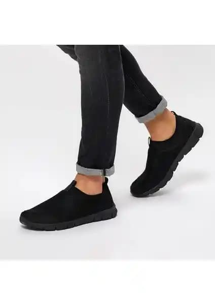 Kinetix Voten Siyah Erkek Yürüyüş Ayakkabısı: Hafiflik ve Konforun Detaylı İncelemesi