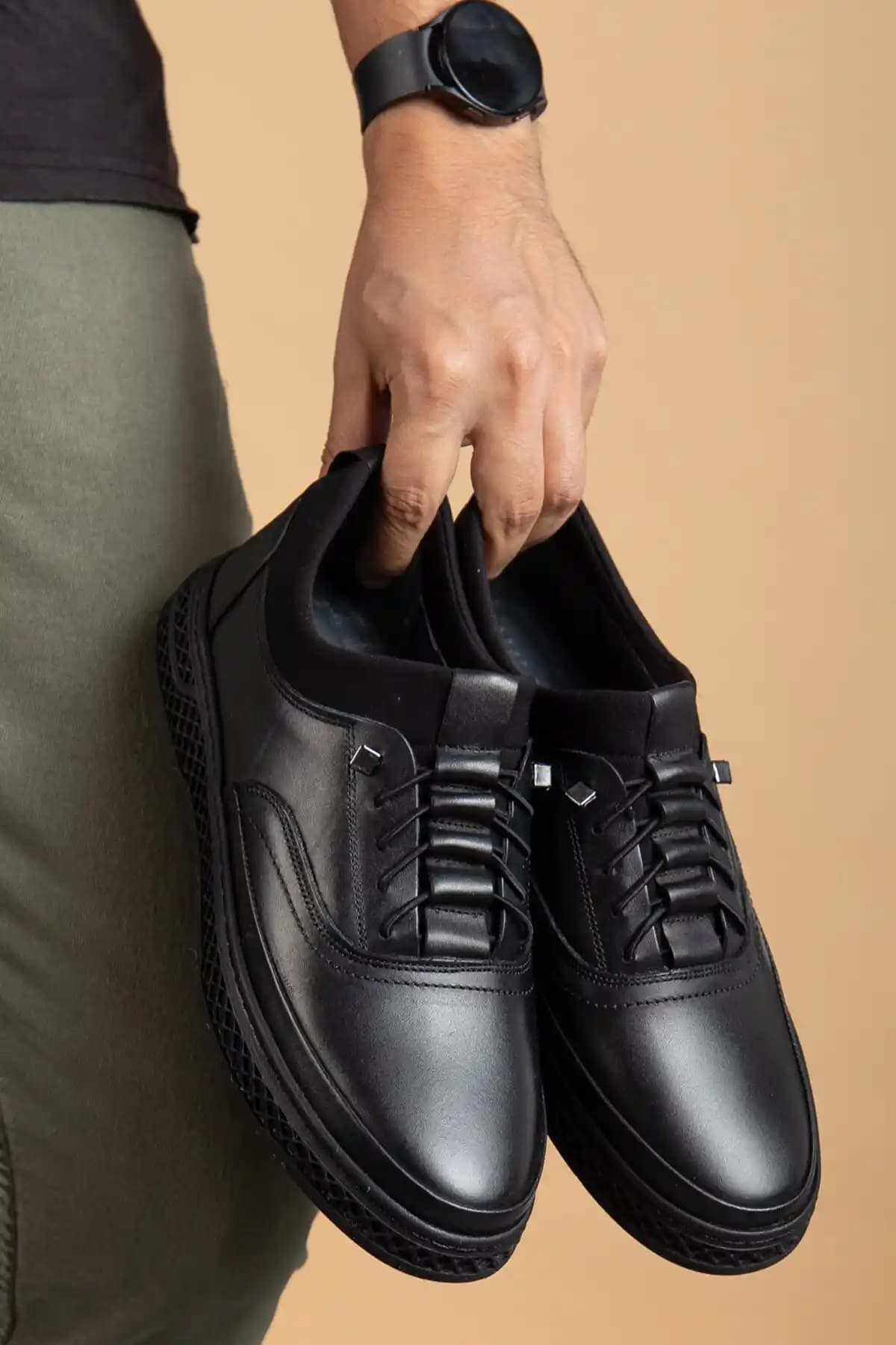 Maximoda Hakiki Deri Erkek Ayakkabı: Ortopedik Konfor ve Şıklık Bir Arada