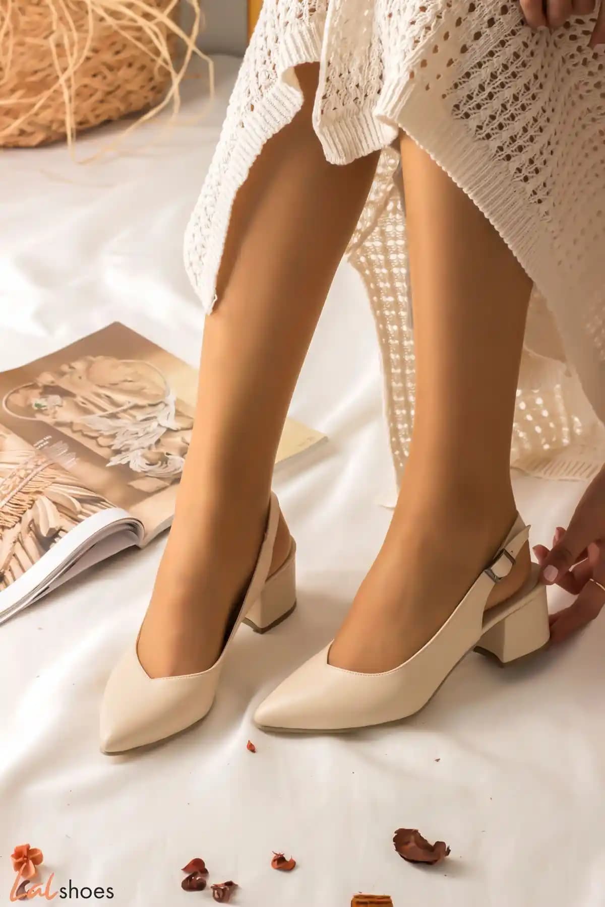 LAL SHOES & BAGS Kadın Topuklu Ayakkabı 5 cm Topuk Yüksekliği ile Şıklık ve Konfor Bir Arada