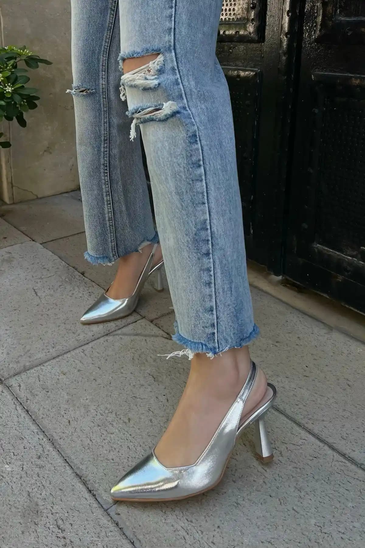 Polka Store Spark Metalik Cilt Gri Sivri Burun Arka Açık Stiletto Kadın Ayakkabısı
