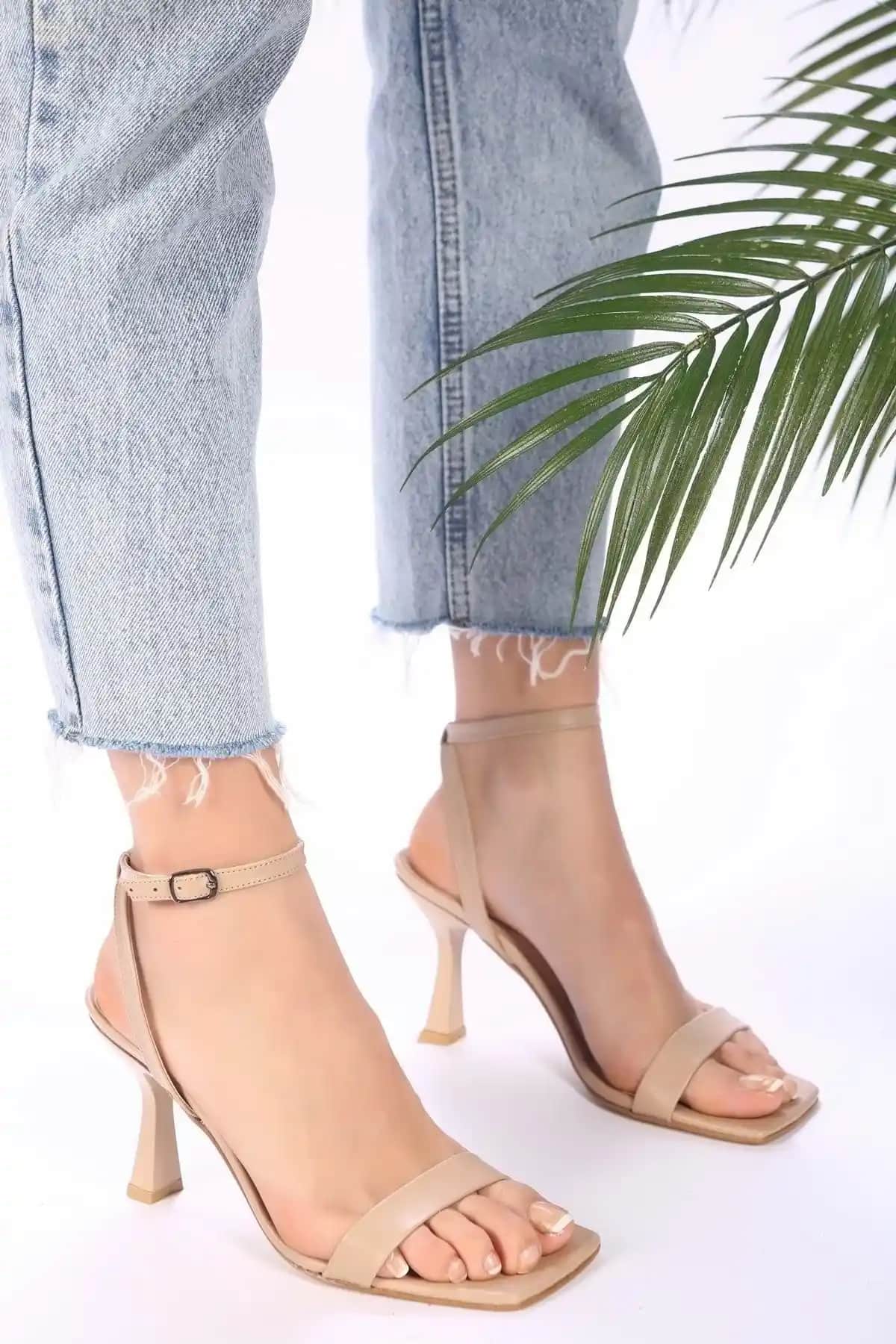 Shoeberry Venna Kadın Topuklu Ayakkabı Modern ve Şık Tasarımıyla Öne Çıkıyor