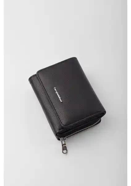 Cengiz Pakel Kadın Cüzdanları Karşılaştırması: Şık ve Fonksiyonel Modellerin Analizi