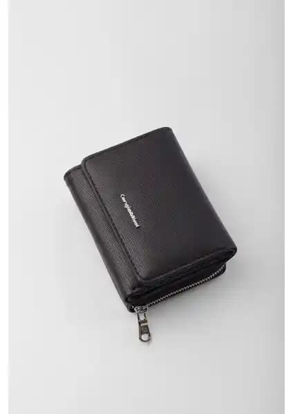 Cengiz Pakel Kadın Cüzdanları Karşılaştırması: Şık ve Fonksiyonel Modellerin Analizi