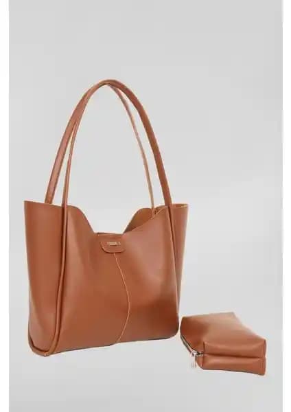 Densila ve With-W Kadın Çantaları Karşılaştırması: Hangi Model Sizin İçin Uygun