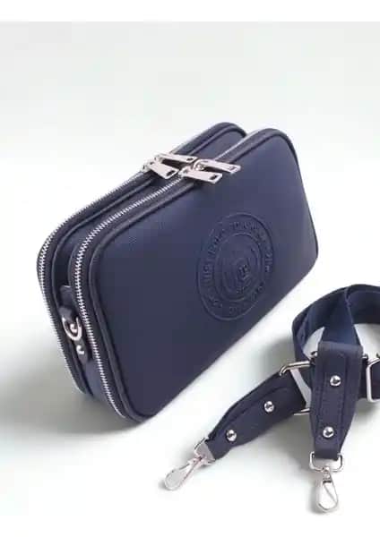 Just Polo Kadın Kahvetaba ve Siyah 5 Bölmeli Çantalar Karşılaştırması