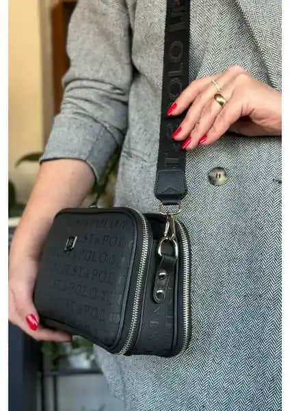 Kadın Çantası Karşılaştırması: Just Polo ve Lucky Bees Modellerinin Özellikleri ve Kullanıcı Yorumları