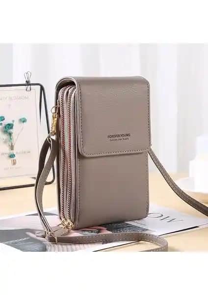 Kadın Crossbody Çantaları Karşılaştırması: Liveasy ve Yongtai Ruichihu Modelleri Analizi