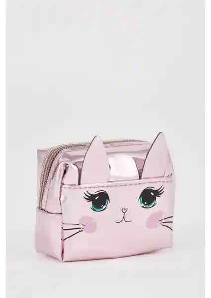 Kadınlar İçin Günlük Kullanıma Uygun Cüzdanlar: DeFacto ve Womancraft Ürünlerinin Karşılaştırması