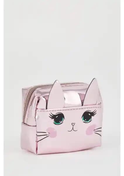 Kadınlar İçin Günlük Kullanıma Uygun Cüzdanlar: DeFacto ve Womancraft Ürünlerinin Karşılaştırması