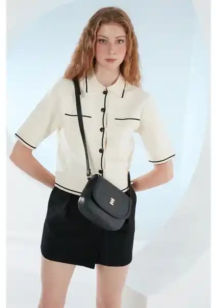 Pierre Cardin Kadın Siyah Çapraz Çanta Karşılaştırması ve Özellikleri