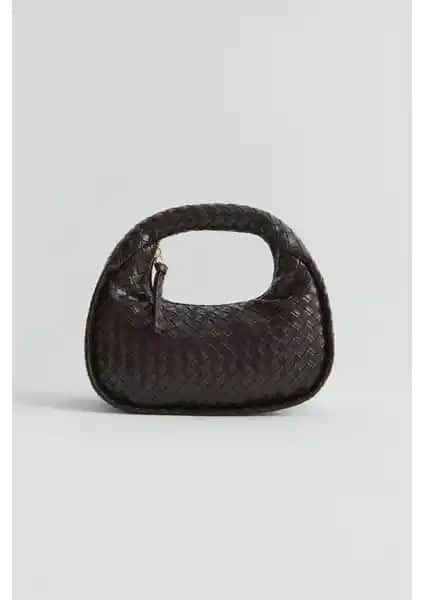 Suud Collection ve One Orange Kadın Çantaları Karşılaştırması: Hangi Çanta Sizin İçin Uygun