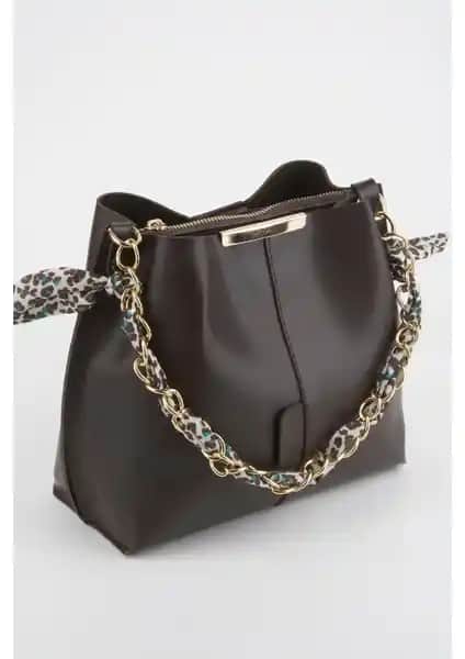 Vivaq Crocos ve Lucky Bees Kadın Çantaları Karşılaştırması: Hangi Model Sizin İçin Uygun