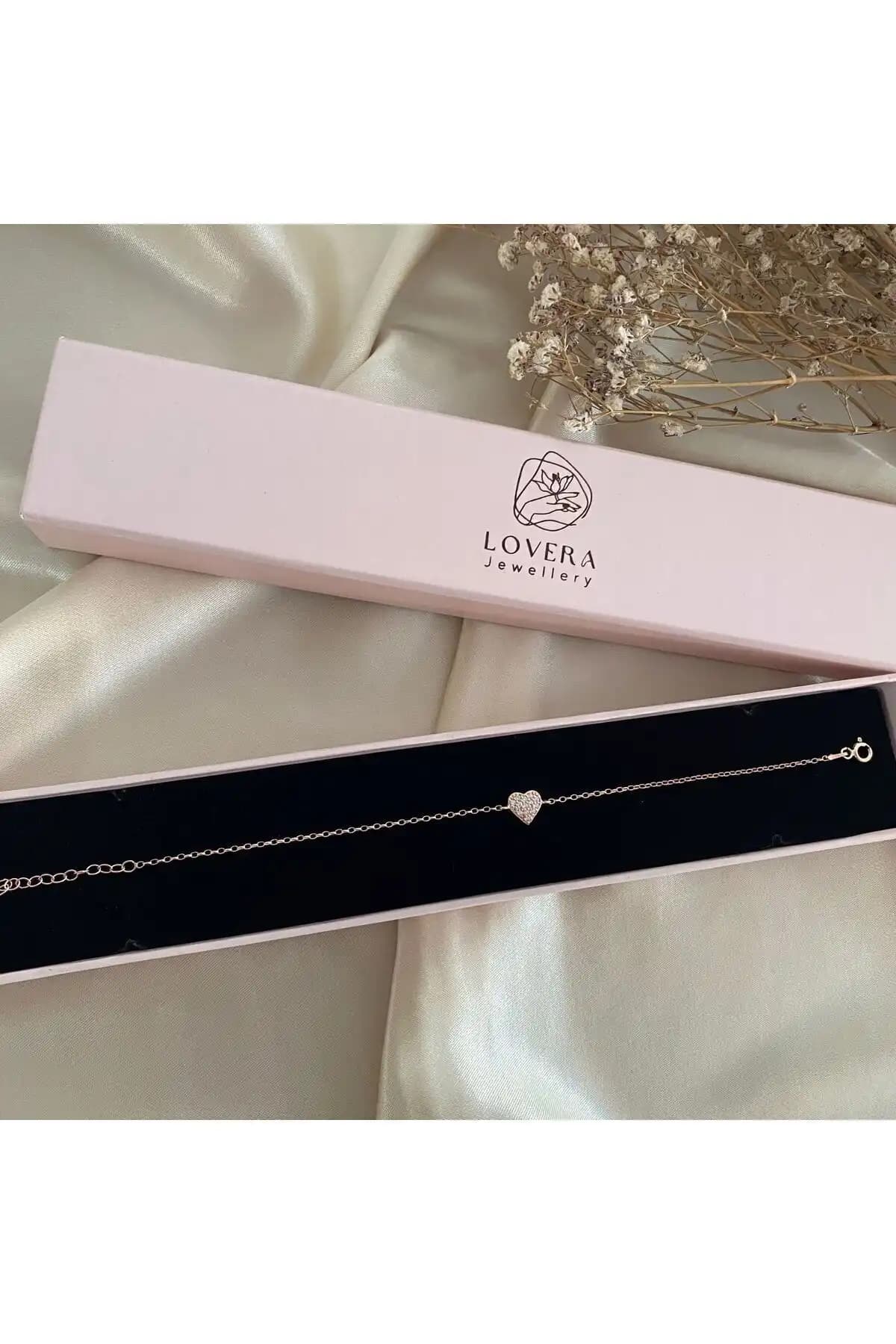 ADA Life Gümüş ve Lovera Jewellery Gümüş Bileklikleri Karşılaştırması 2