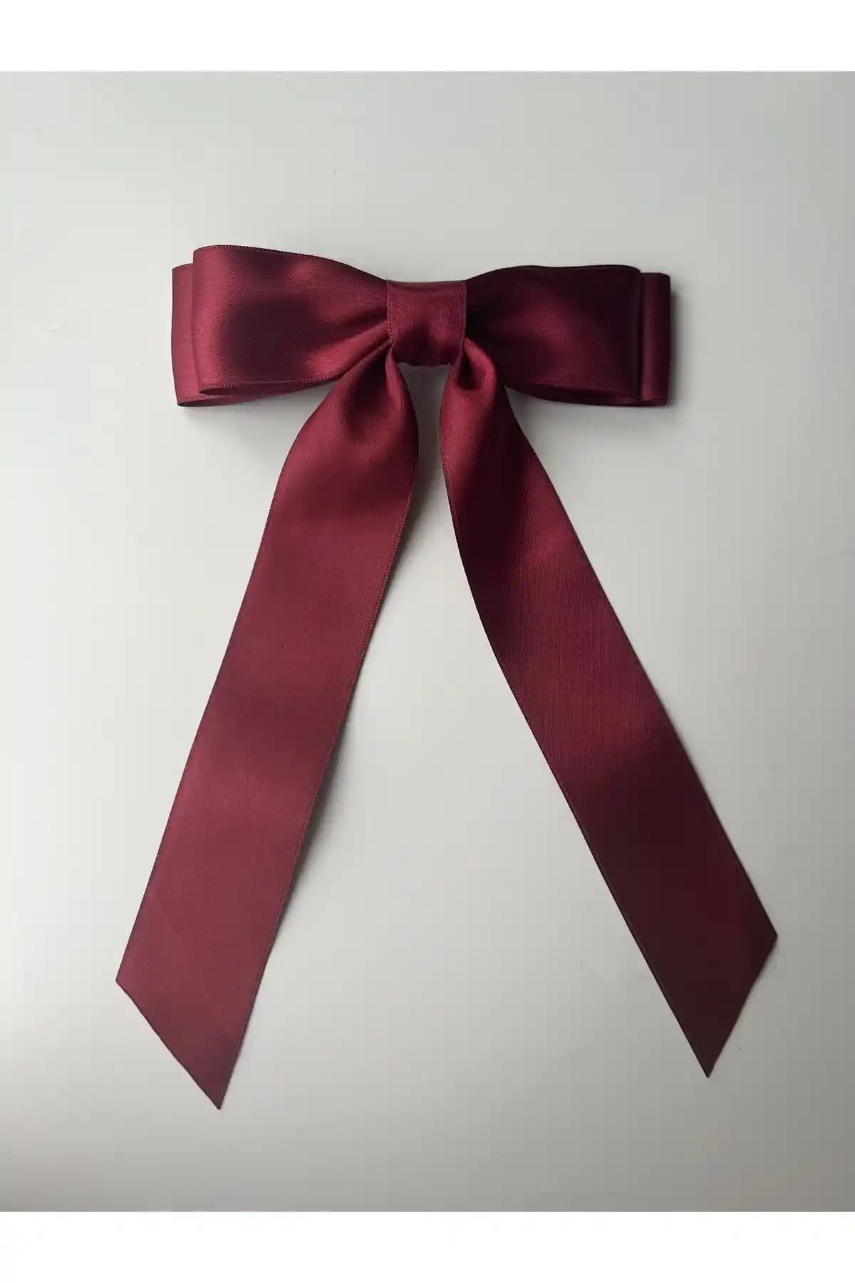 Alhifa ve Diloshtrend Kadın Toka Karşılaştırması: Hangi Model Sizin İçin Uygun