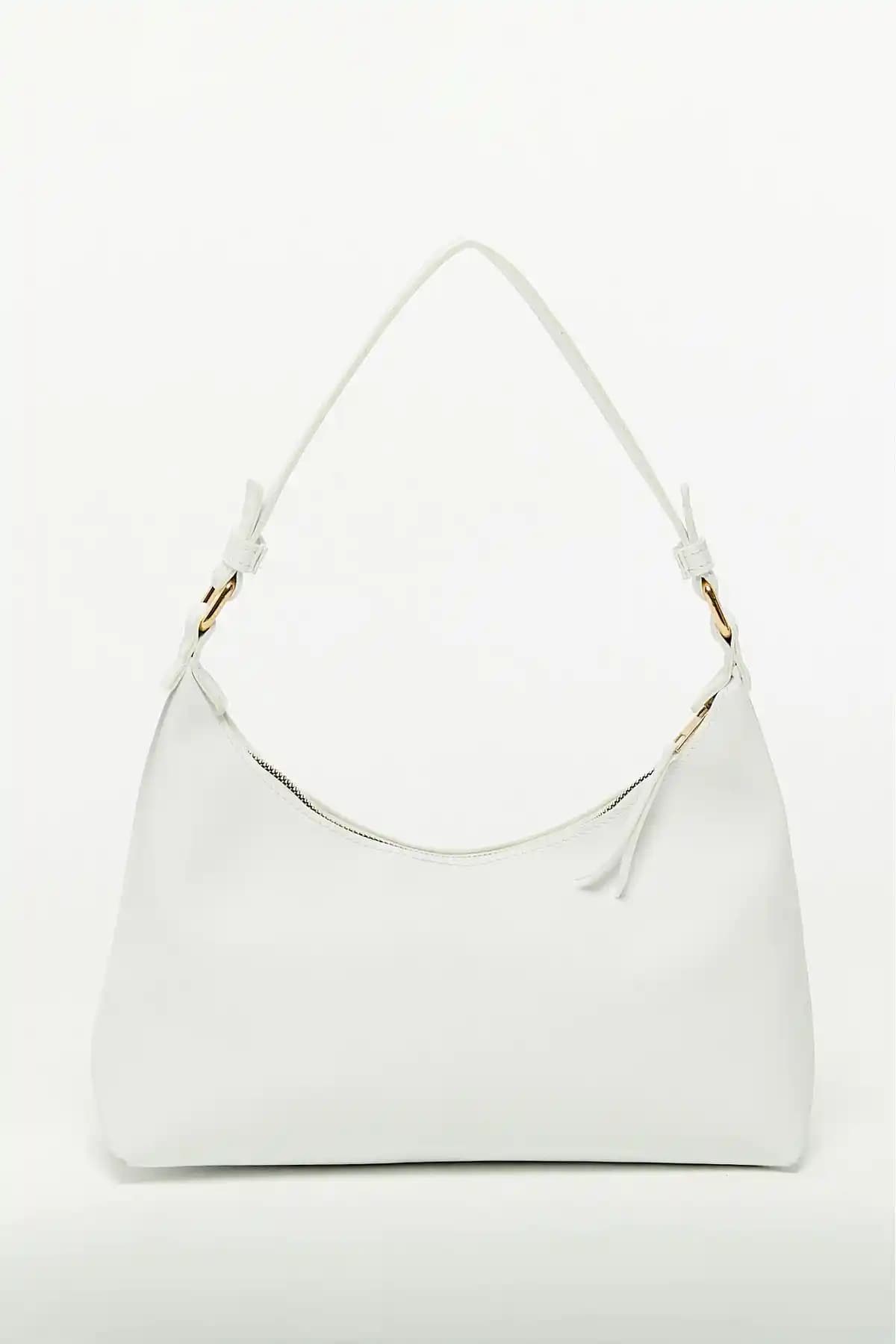 Bag&more ve Heaven style Beyaz Çanta Modellerinin Detaylı Karşılaştırması