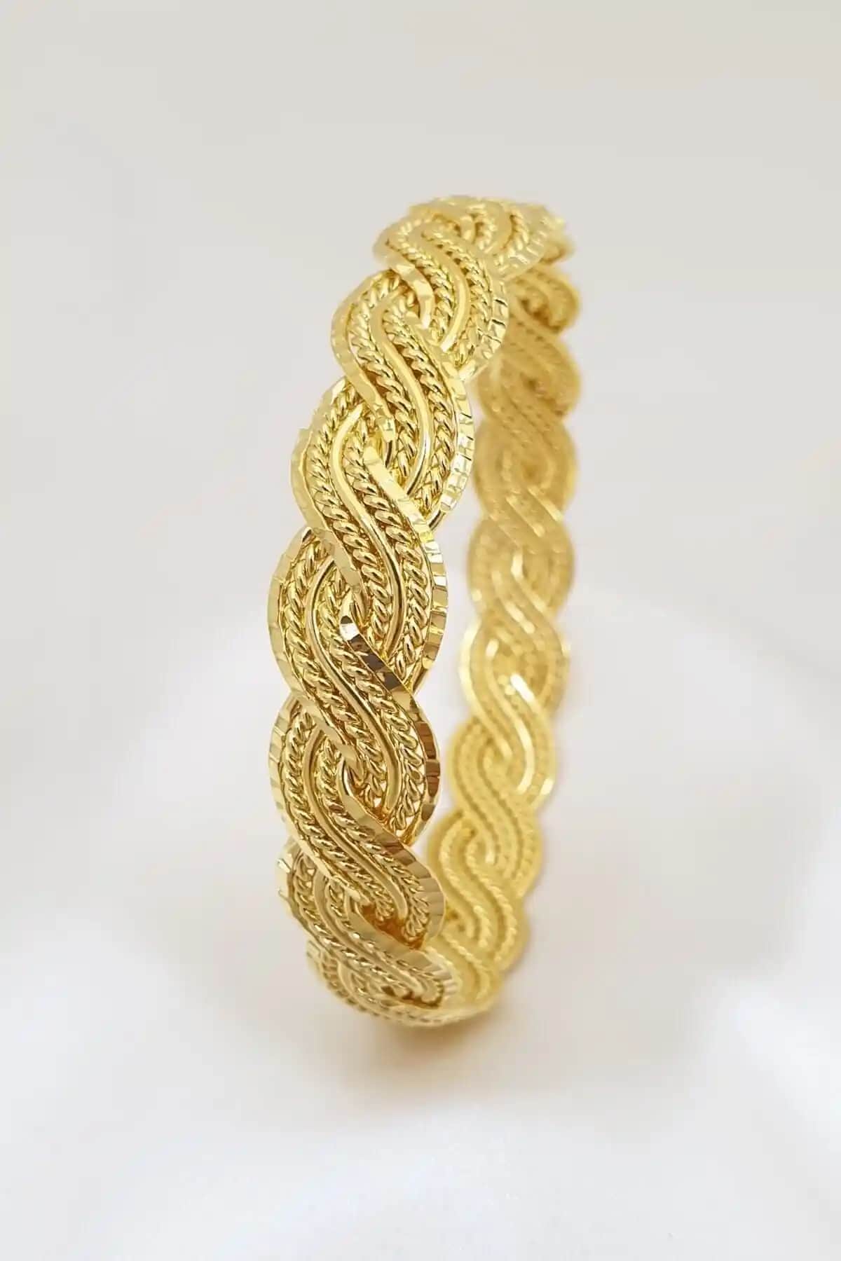 Bijoux Gold ve Jack Ferrero Bileklik Seti Karşılaştırması: Stil ve Kalite Analizi