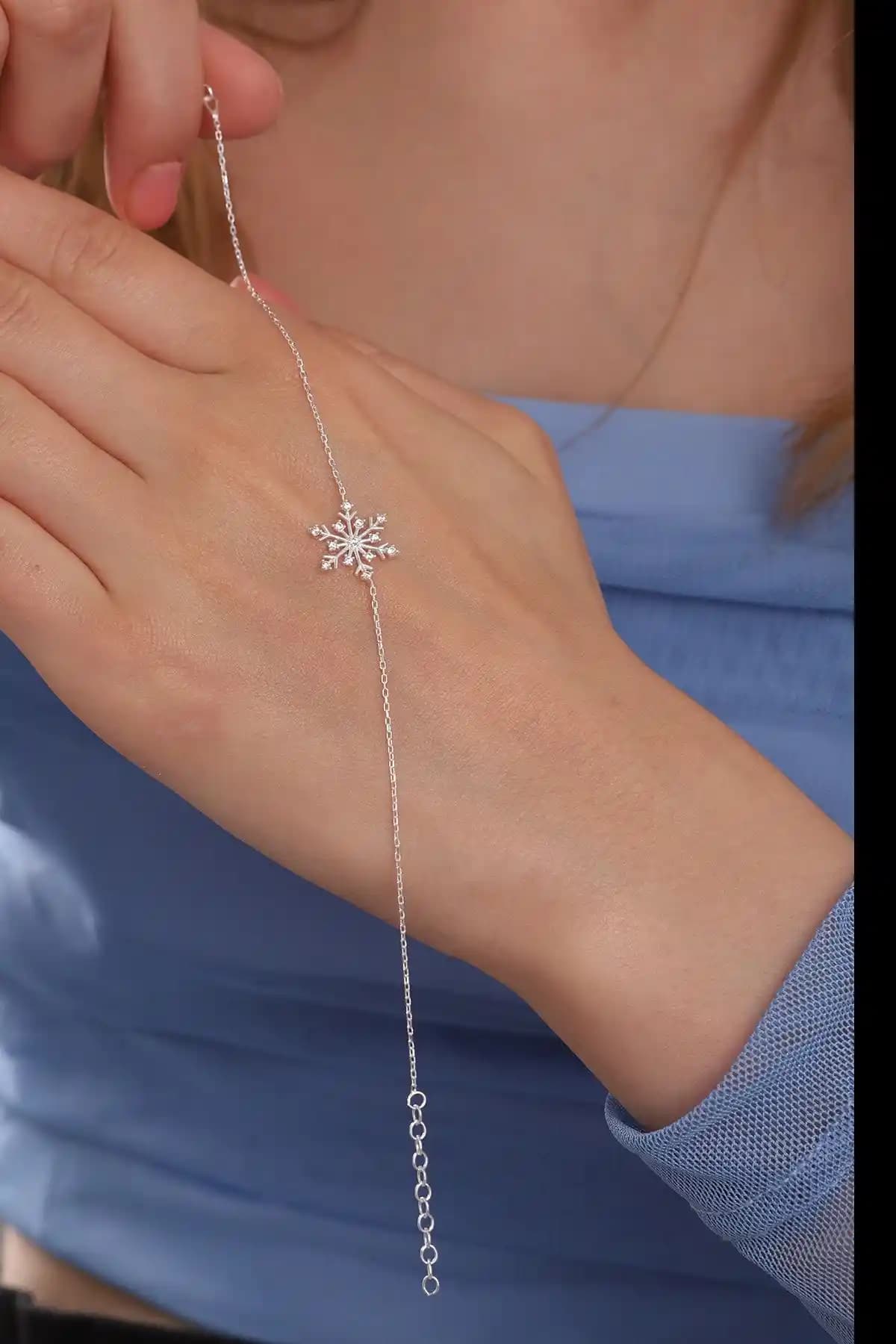 Bilsen Store 925 Ayar Gümsü Kar Tanesi ve Mini Yıldız Bileklik Karşılaştırması