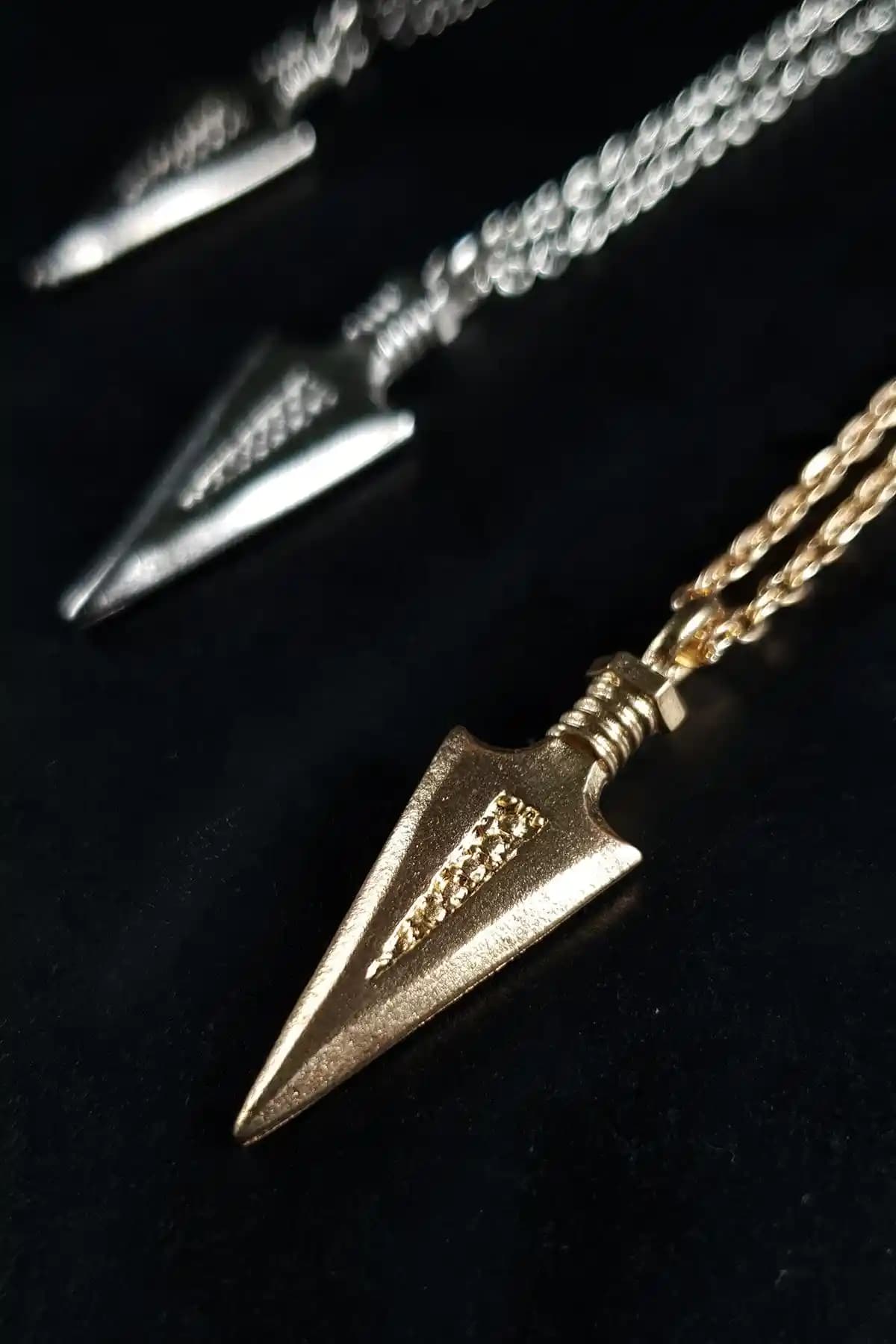 Dükkanka Kolye Setleri Karşılaştırması: Modern ve Zarif Tasarımlar Hakkında Bilmeniz Gerekenler