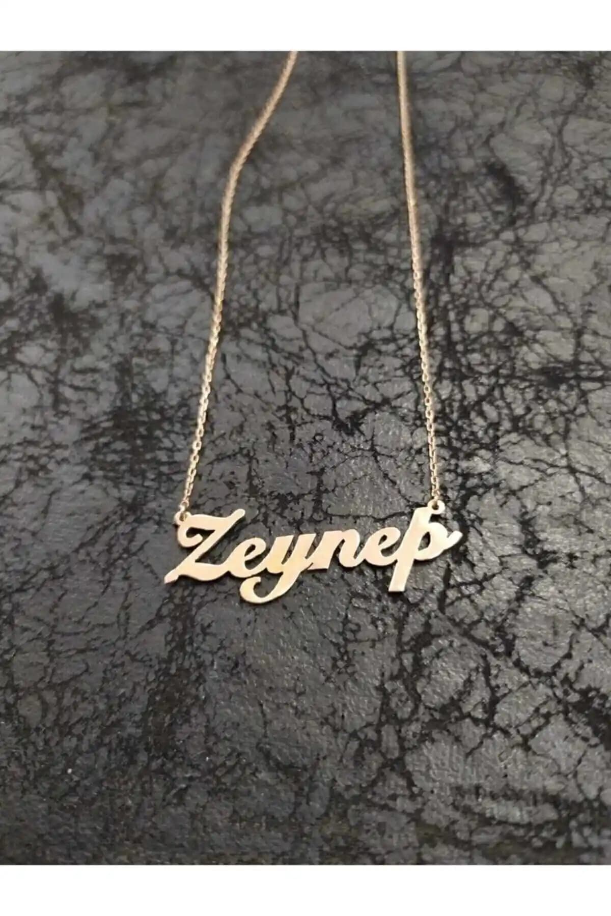 Genel Markalar Tekli Gümüş Kolye ve Singapur Zincirli Kolye Karşılaştırması