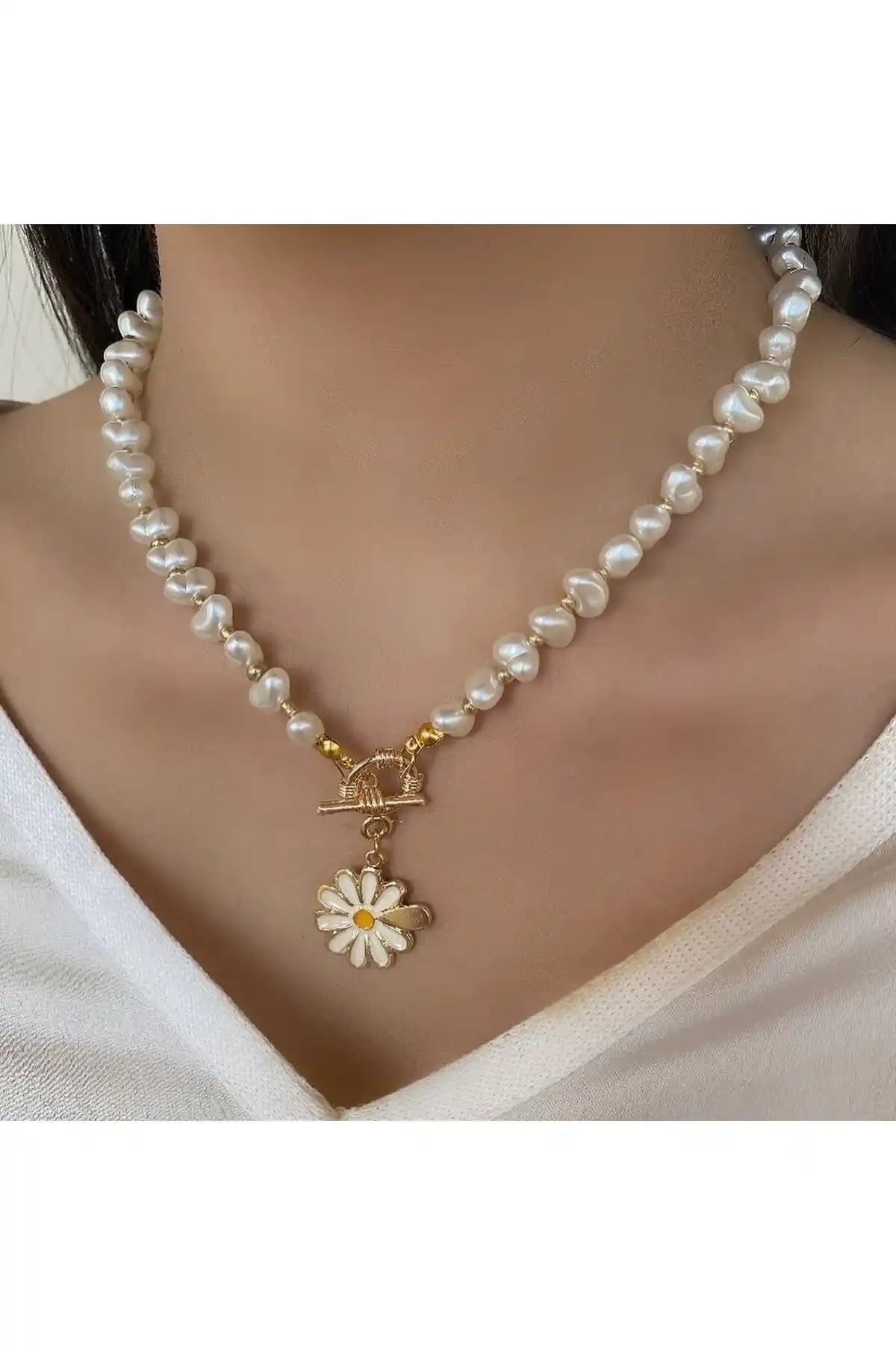 İki İnci Kolye Modelinin Detaylı Karşılaştırması ve Hangi Seçeneğin Daha Uygun Olacağı