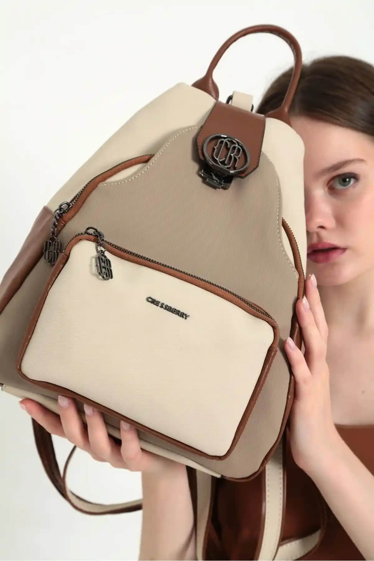 Kadın Günlük Kullanım Sırt Çantaları Karşılaştırması: CRESSBERRY ve Lucky Bees Modelleri