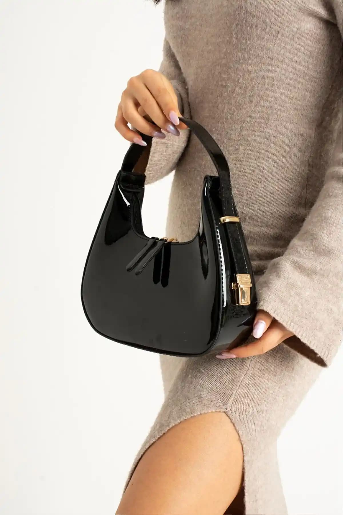 Kadın Rugan Deri Çantalar Karşılaştırması: Genel Markalar ve Moda ELF Modelleri