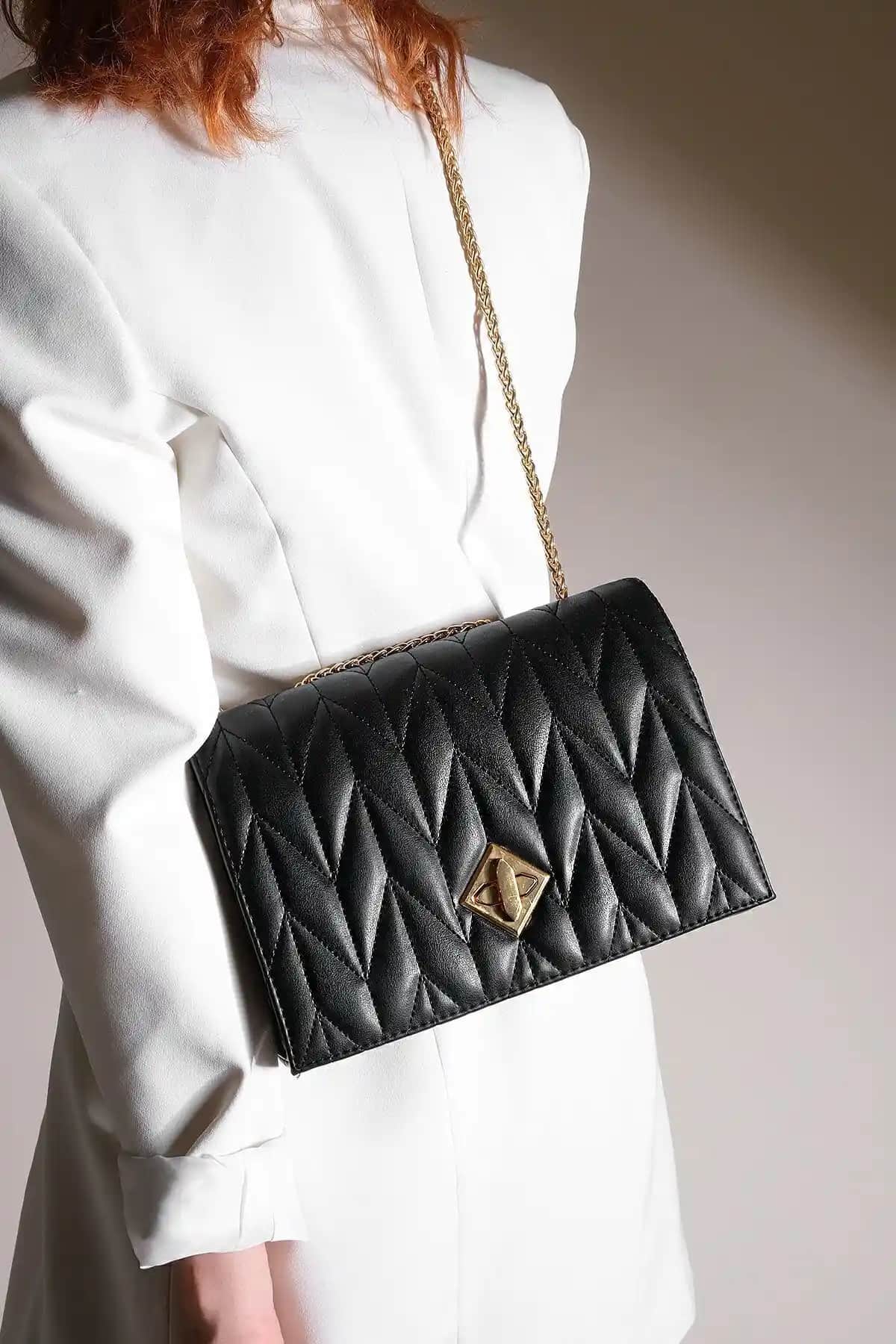 Marjin ve Pierre Cardin Kadın Çantaları Karşılaştırması: Stil ve Kullanışlılık Analizi