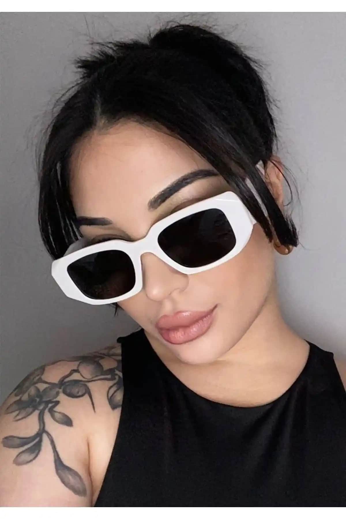 ModaLand Larissa ve Nilu Moda Retro Güneş Gözlüğü Karşılaştırması ve Seçim Rehberi