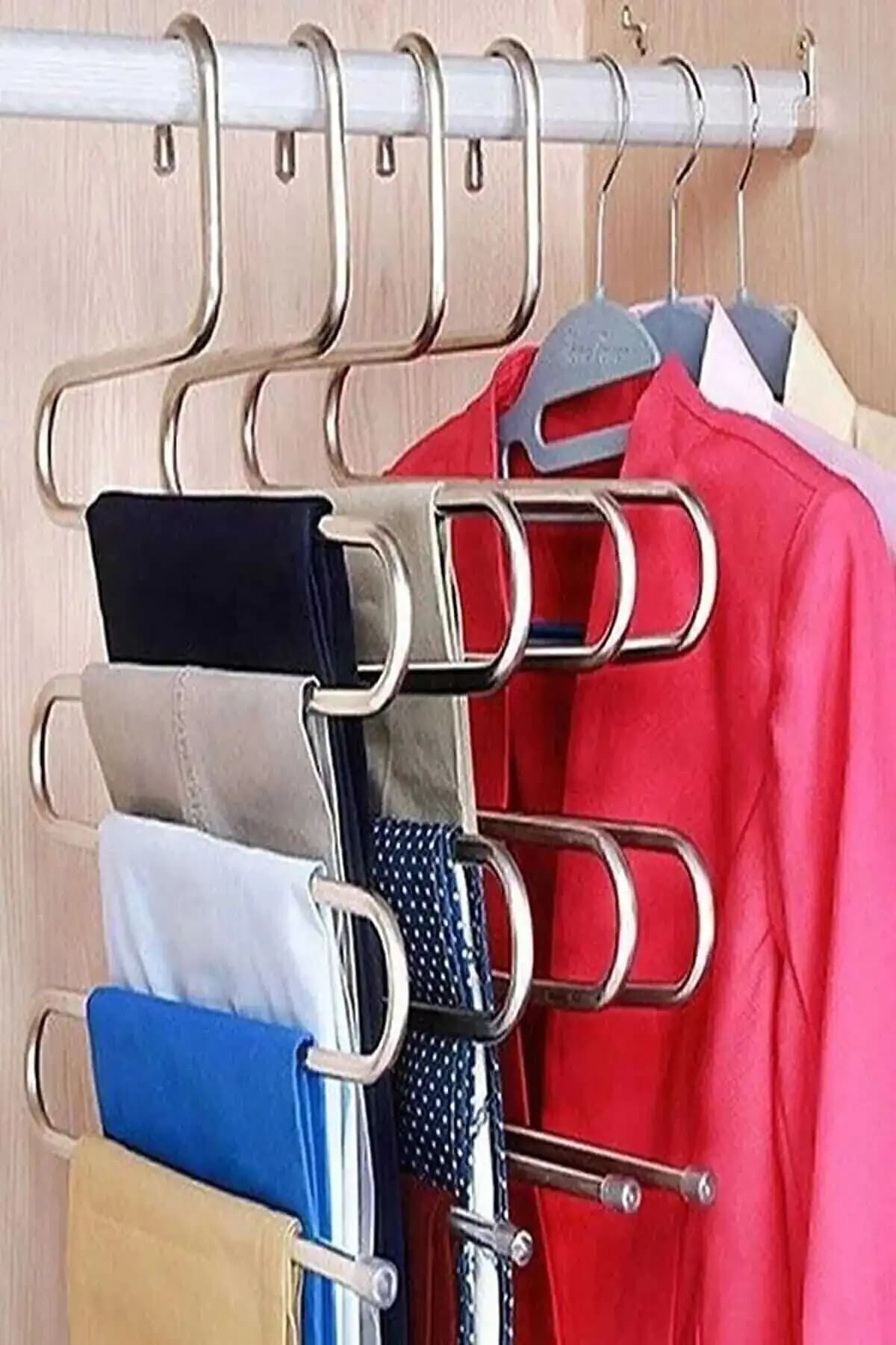 Pantolon Askısı Karşılaştırması: Chehra Design ve Hombak Modellerinin Özellikleri 1