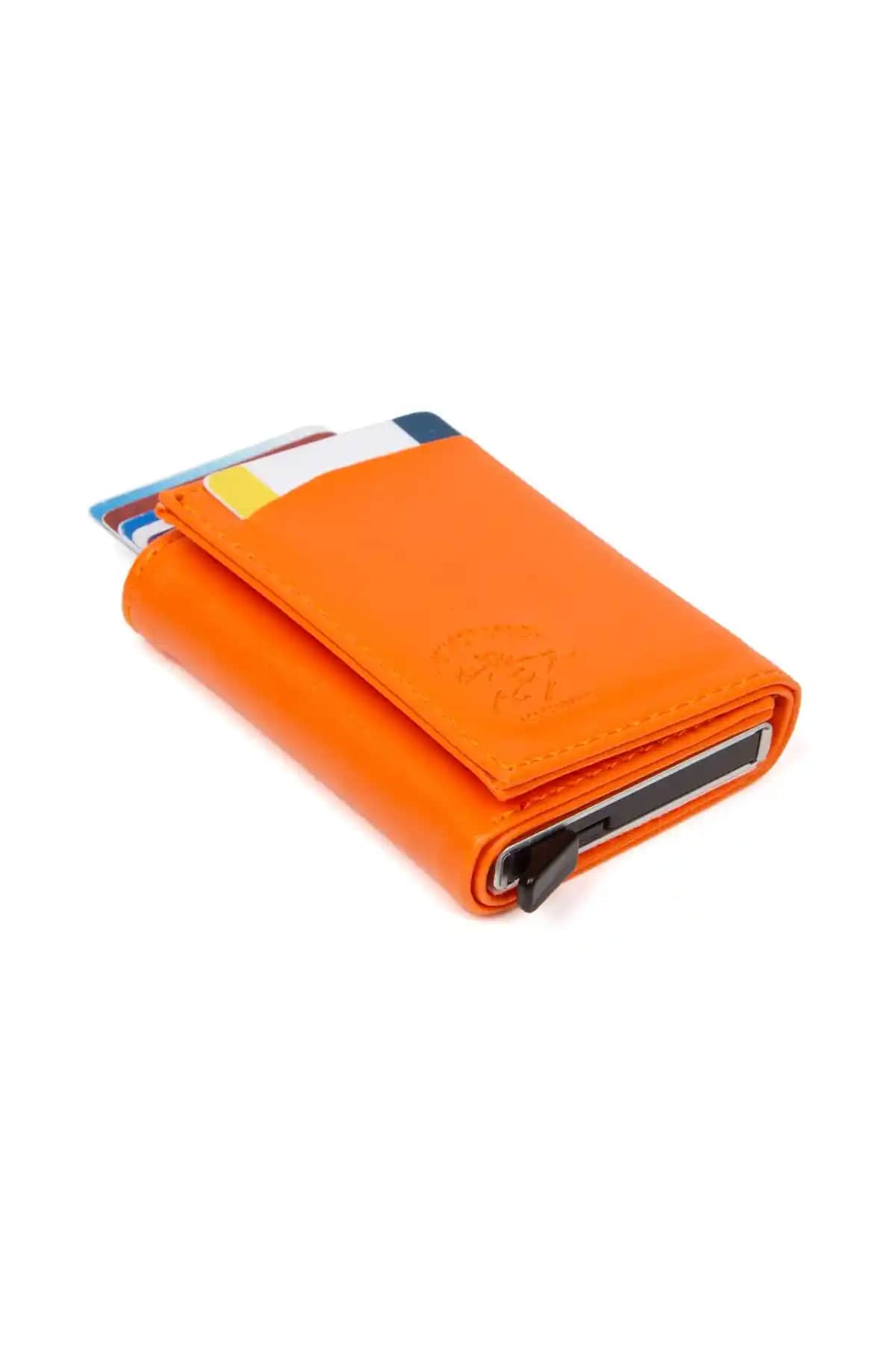 Yeni Cüzdan Modelleri Karşılaştırması: İşlevsellik ve Şıklık Bir Arada