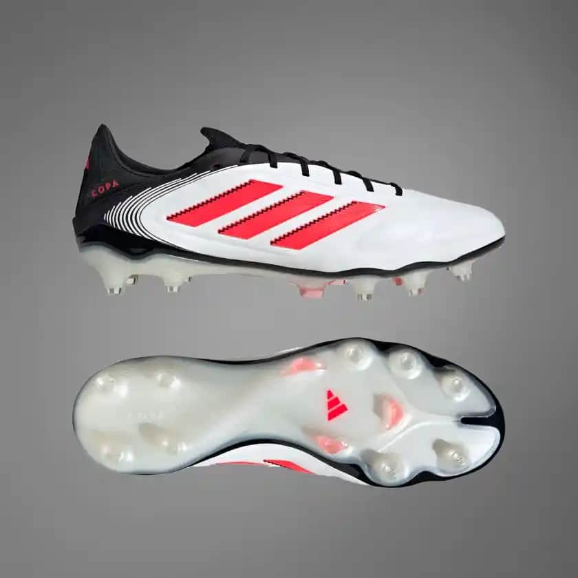 adidas Copa Pure 3: Yüksek Performans ve Şıklık Sunan Futbol Ayakkabısı