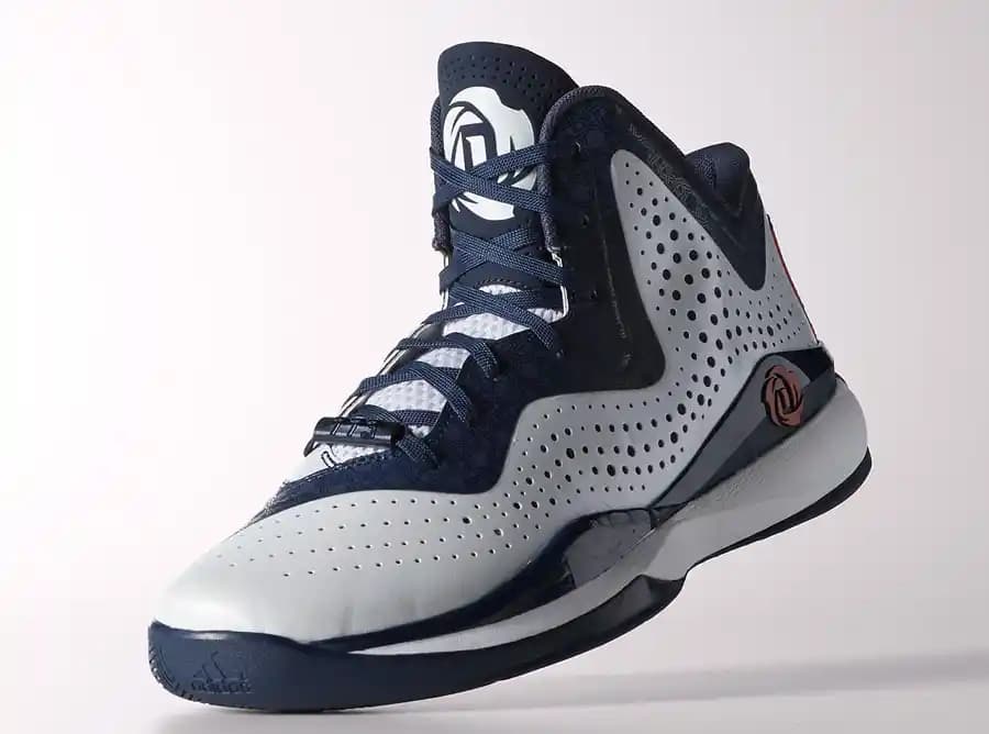 Adidas D Rose 773 Basketbol Ayakkabısı: Performans ve Şıklık Bir Arada