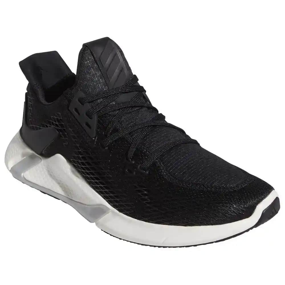 adidas Edge XT: Performans ve Şıklığı Bir Arada Sunan Çok Yönlü Spor Ayakkabısı