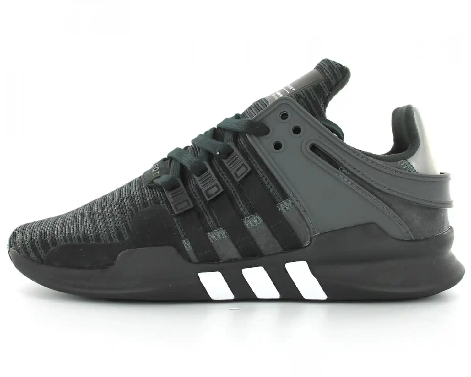 Adidas EQT Support ADV: Modern Tasarım ve Yüksek Konfor Sunan Spor Ayakkabı