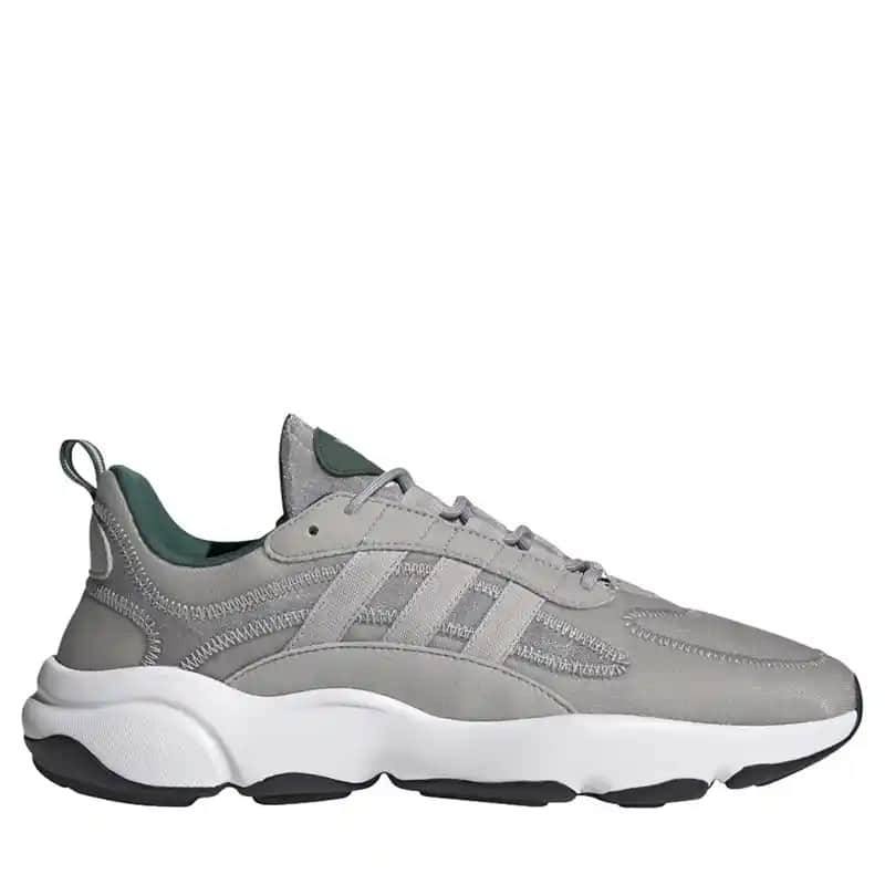 adidas Haiwee: Şıklık ve Konforu Bir Araya Getiren Modern Spor Ayakkabı