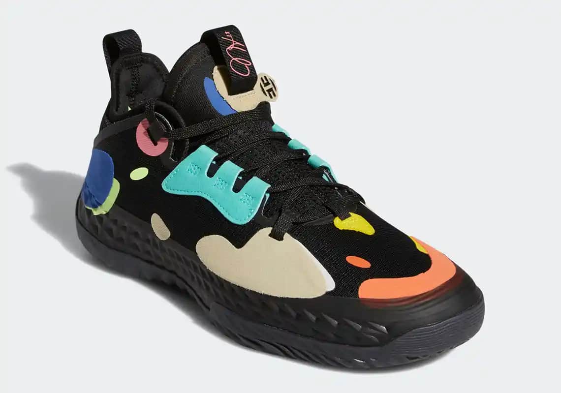 adidas Harden Vol. 5: Performans ve Tasarımın Birleştiği Modern Spor Ayakkabısı