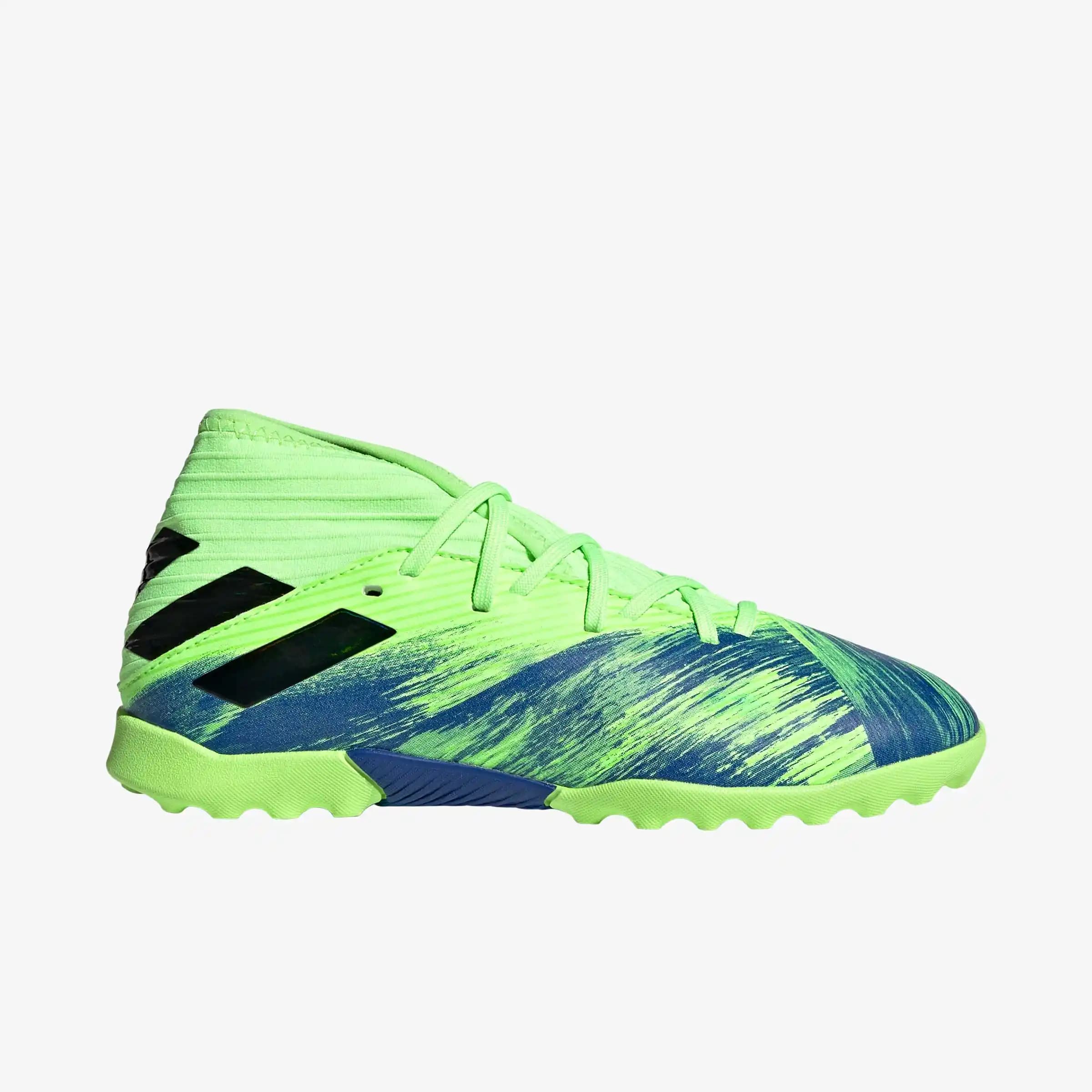 adidas Nemeziz 19.3: Yüksek Performanslı ve Konforlu Futbol Ayakkabısı