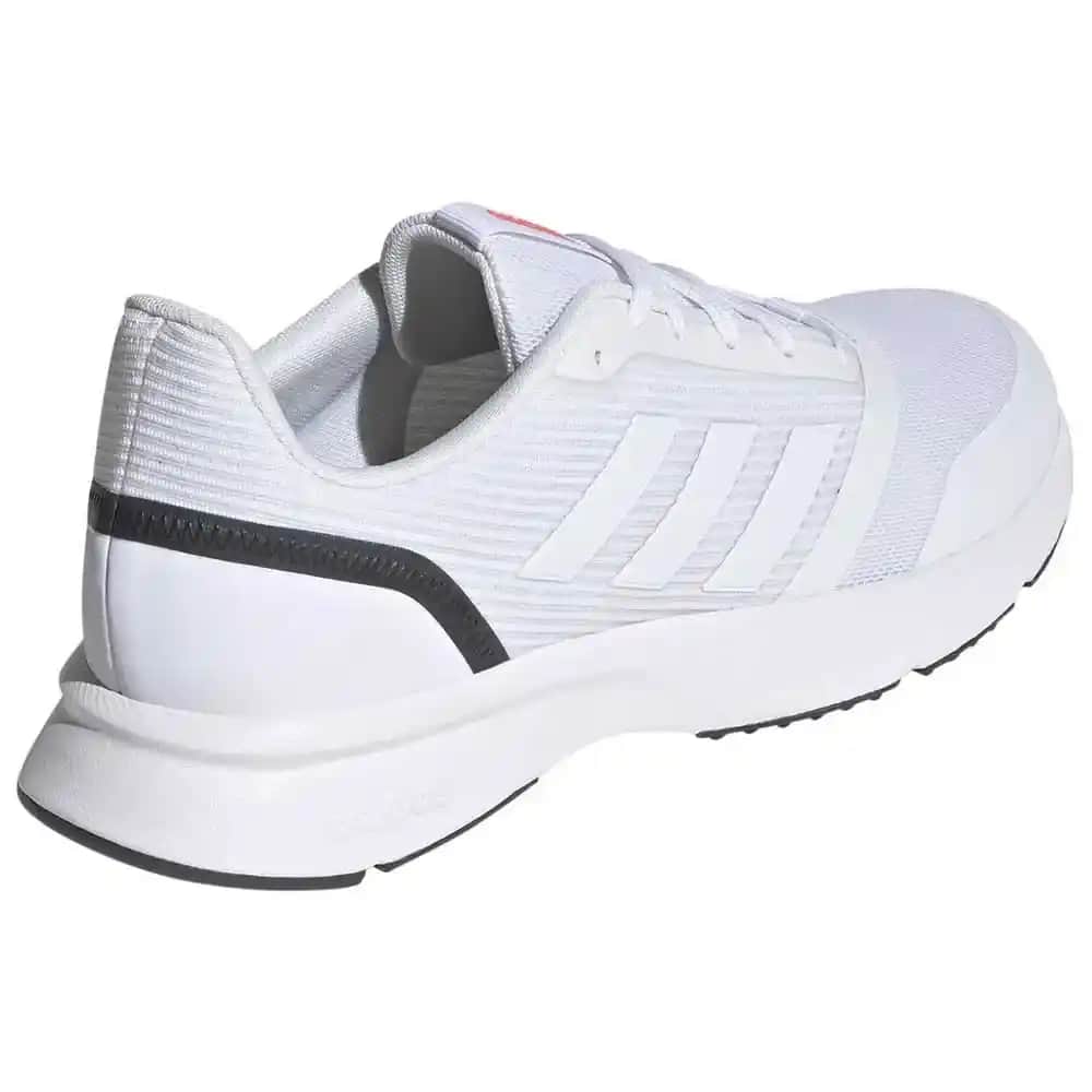 adidas Nova Flow Spor Ayakkabıları ile Günlük Şıklık ve Konforun Yeni Yüzü