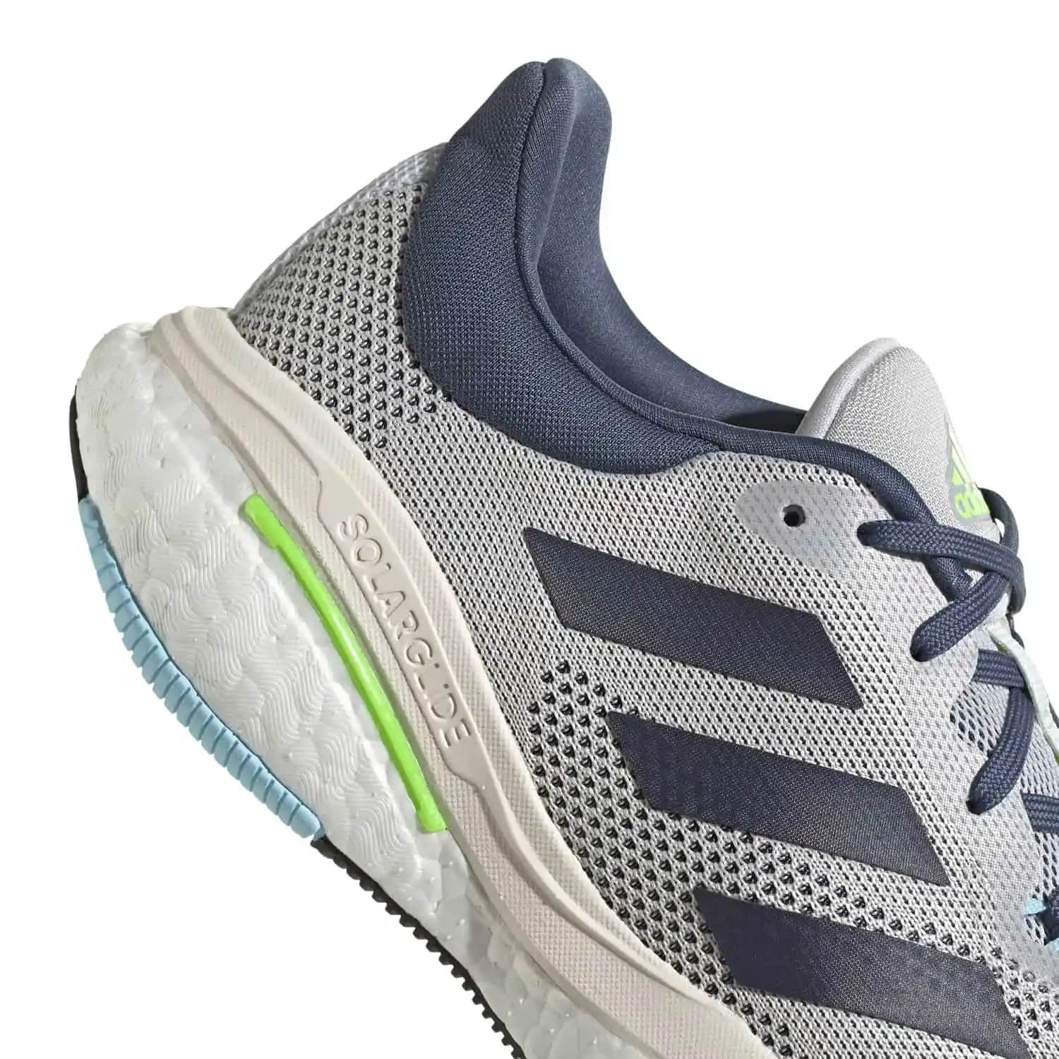 adidas Solar Glide 5 Günlük Koşular ve Şıklığın Buluşması Modern Tasarım ve Yüksek Performans
