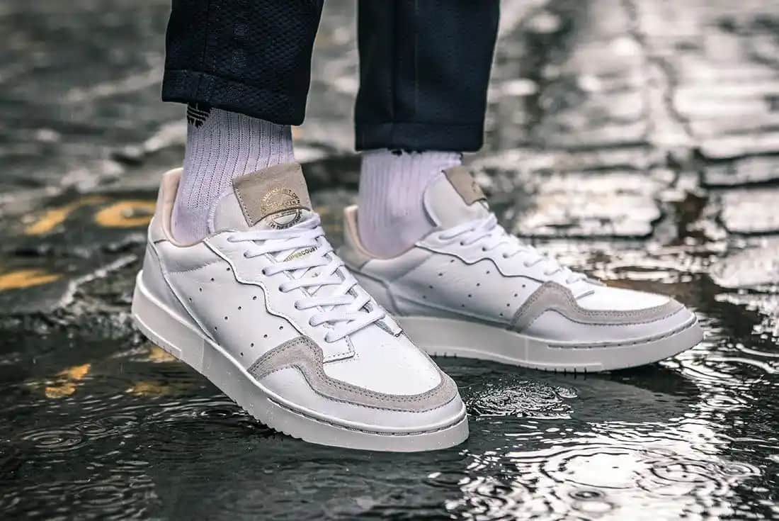 adidas Super Court: Günlük Şıklık ve Konfor Sunan Modern Spor Ayakkabısı