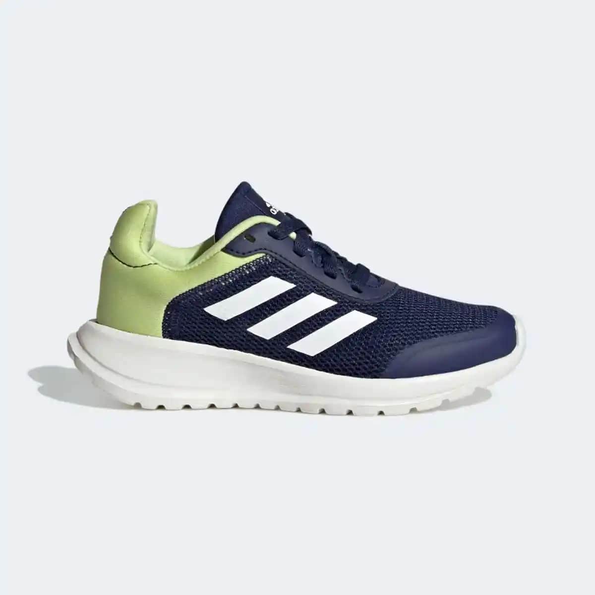Adidas Tensaur Run 2.0 çocuklar için konforlu ve dayanıklı spor ayakkabı seçeneği