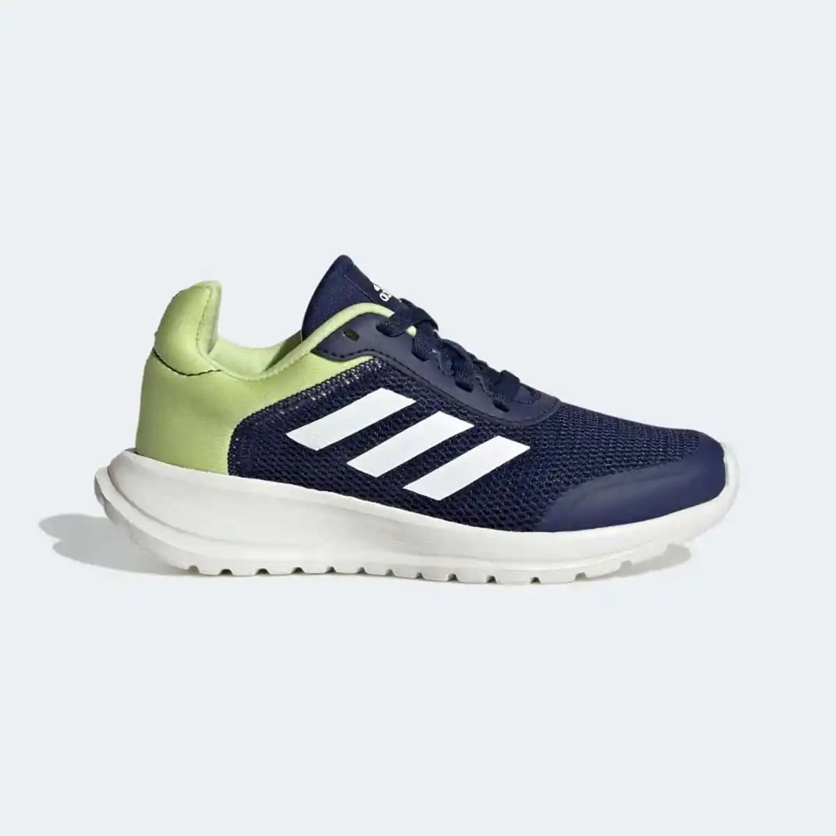 Adidas Tensaur Run 2.0 çocuklar için konforlu ve dayanıklı spor ayakkabı seçeneği