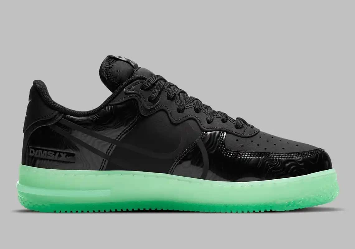 Air Force React: Yenilikçi ve Konforlu Spor Ayakkabıları ile Günlük ve Spor Kullanımına Uygun