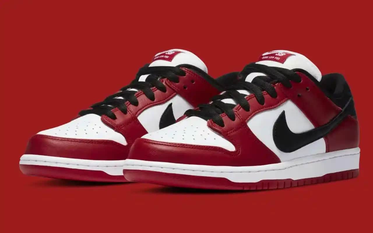 Air Jordan Dunk Low: Moda ve Tarihin Buluştuğu Popüler Ayakkabı Seçenekleri