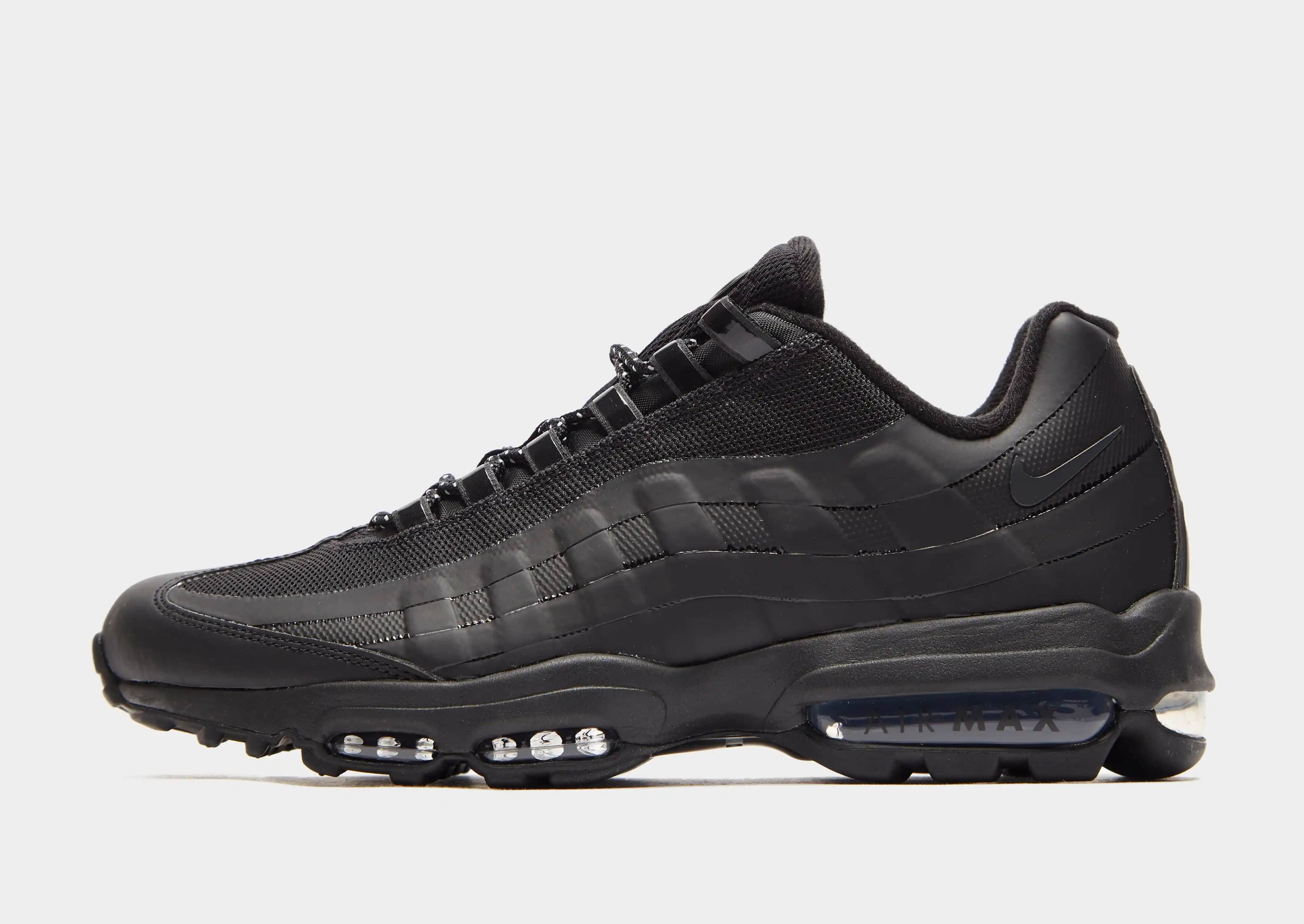 Air Max 95 Ultra: Modern Tasarım ve Yüksek Konfor Sunan Nike Spor Ayakkabısı